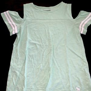 blue and white off the shoulder Abercrombie top, size 13/14 girls